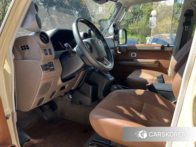 Toyota Land Cruiser 70 Series id 4265954 из Китая 15