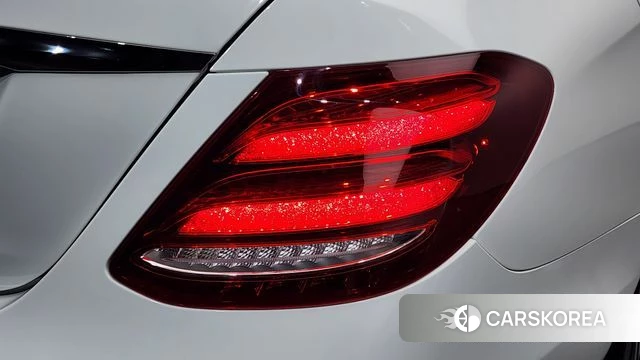 Mercedes-Benz E-Class W213 id 4764715 из Кореи 15