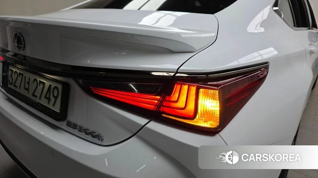 Lexus ES300h 7th generation id 4423295 из Кореи 15