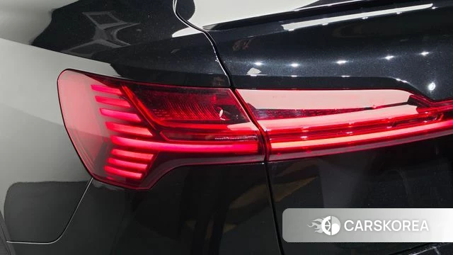 Audi e-Tron id 4721279 из Кореи 15