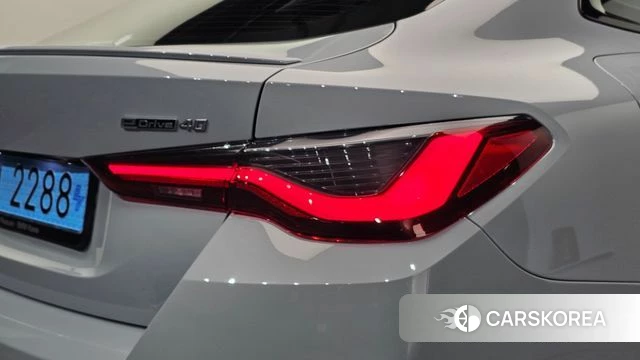 BMW i4 id 4665507 из Кореи 15