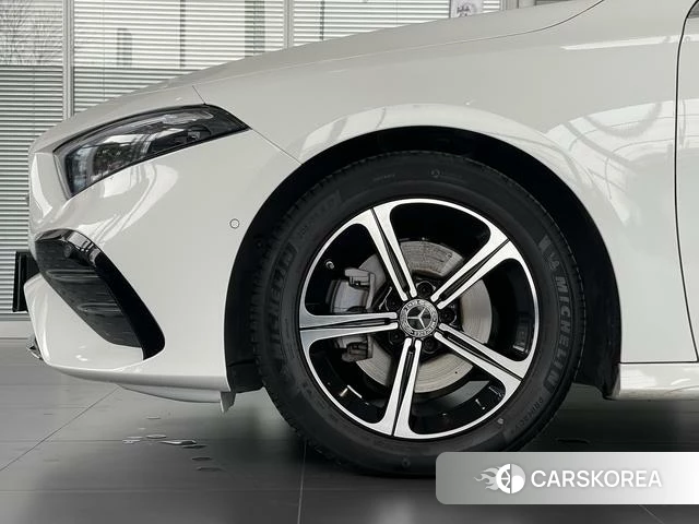 Mercedes-Benz Class A id 3913843 из Китая 15