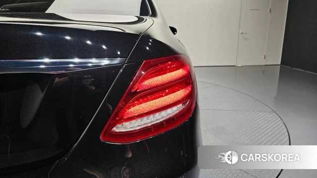 Mercedes-Benz E-Class W213 id 4447341 из Кореи 15