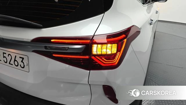 Kia Seltos id 4281971 из Кореи 15