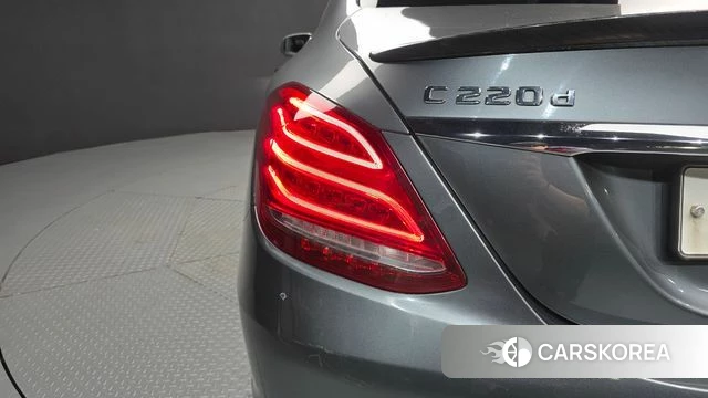 Mercedes-Benz C-Class W205 id 4339736 из Кореи 15