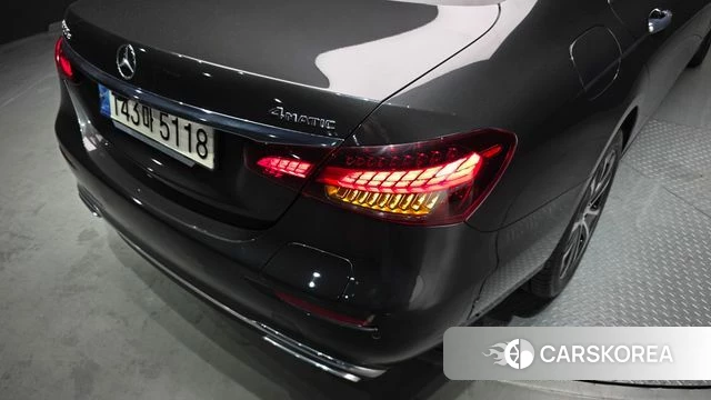 Mercedes-Benz E-Class W213 id 4293847 из Кореи 15
