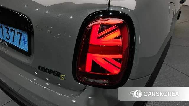 Mini Cooper Electric id 4506987 из Кореи 15