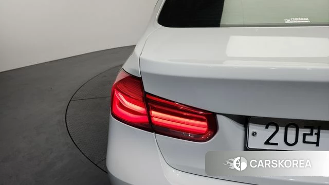 BMW 3 Series (F30) id 4246003 из Кореи 15