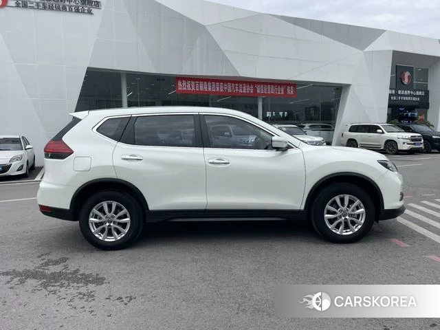 Nissan Qijun id 4262058 из Китая 15