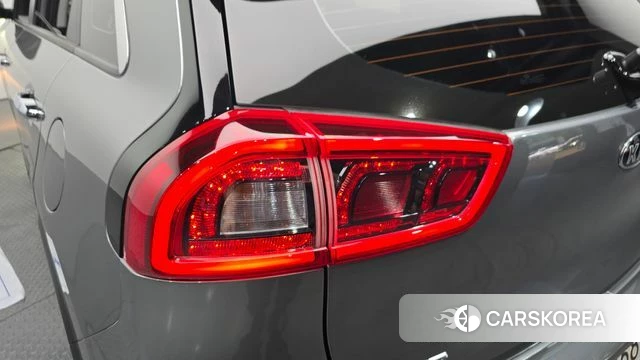 Kia Niro id 4417210 из Кореи 15