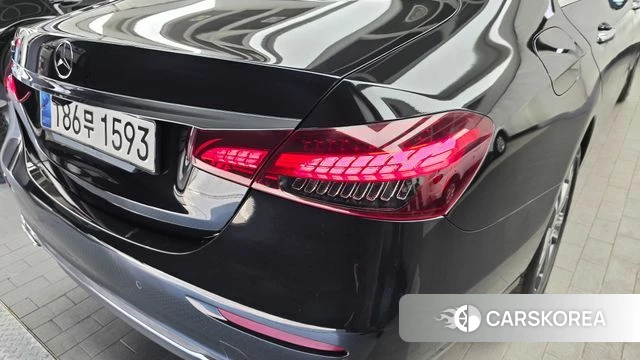 Mercedes-Benz E-Class W213 id 4201223 из Кореи 15
