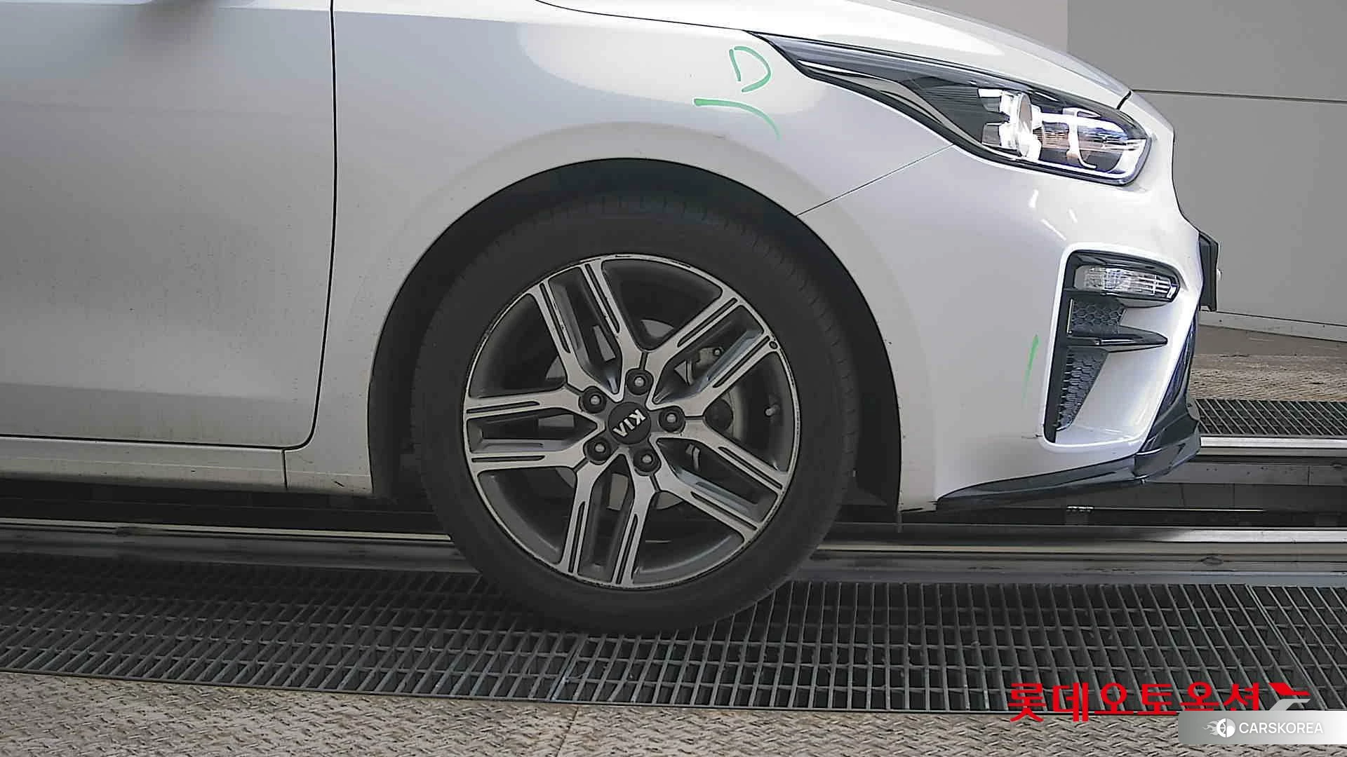 Kia K3 id 3882153 из Кореи 15