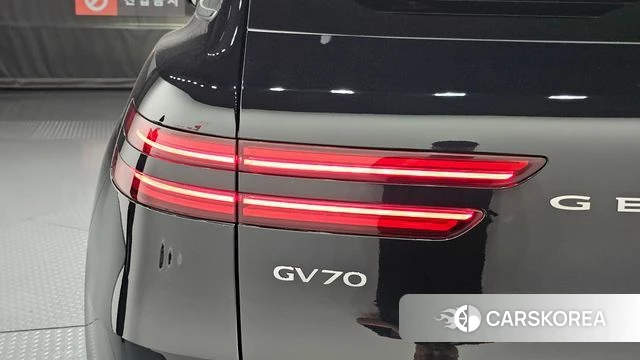 Genesis GV70 id 4562145 из Кореи 15