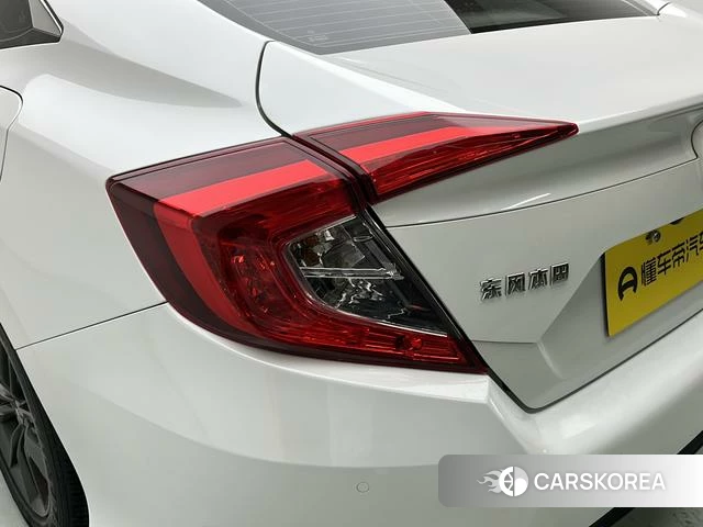 Honda Civic id 4313898 из Китая 15