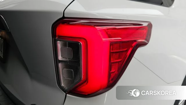 Ford Explorer 6th Generation id 4519111 из Кореи 15