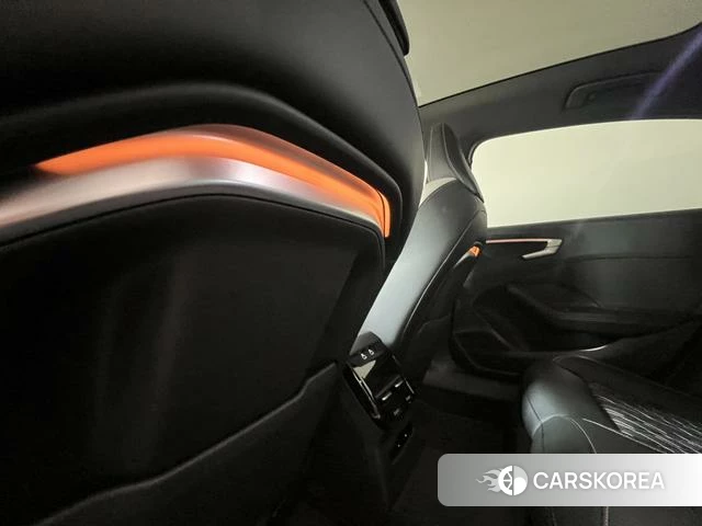 Audi A5L id 4272596 из Китая 15