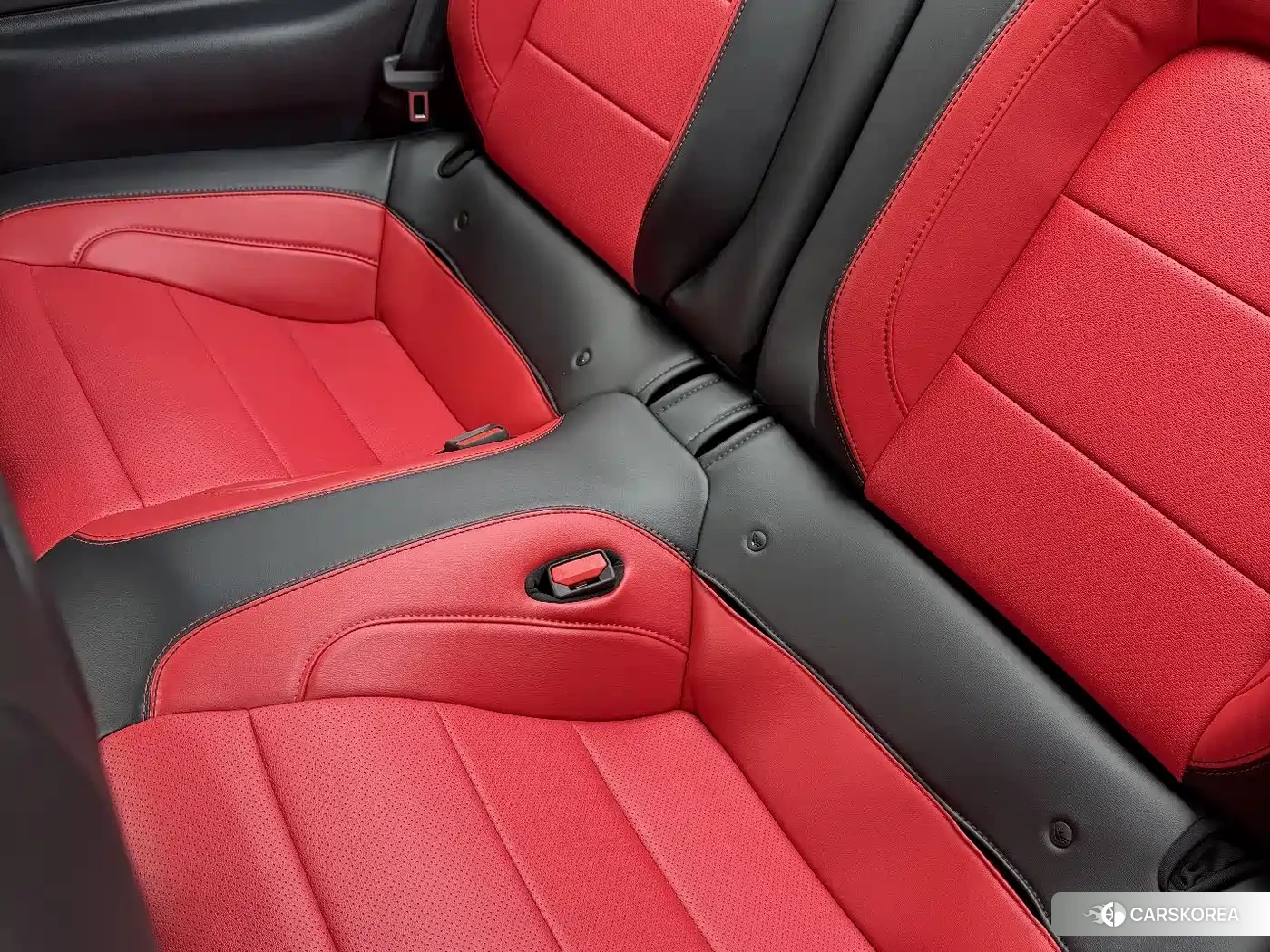 Ford Mustang id 4545997 из Китая 15