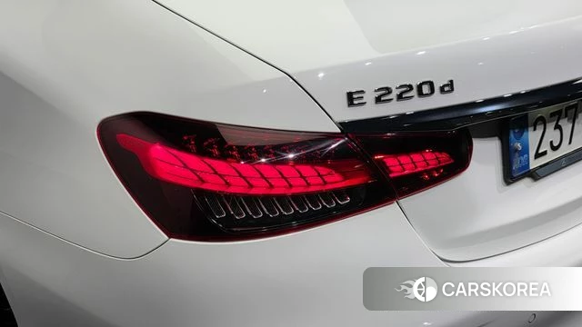 Mercedes-Benz E-Class W213 id 4716772 из Кореи 15