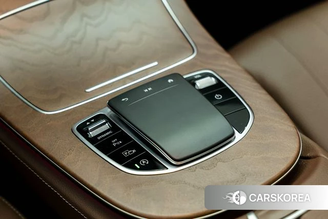 Mercedes-Benz E-class id 4263539 из Китая 15