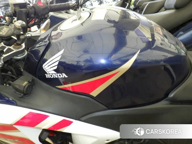 Honda CBR250R ABS id 3946818 из Японии 15