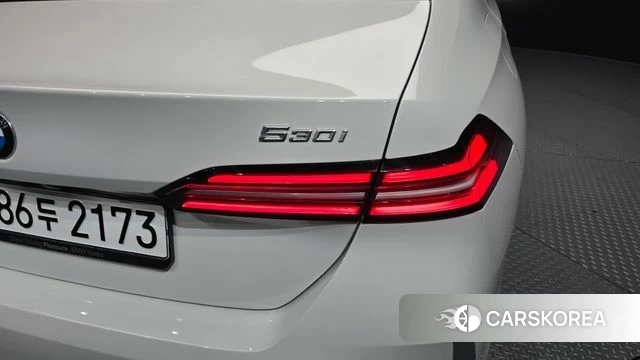 BMW 5 Series (G60) id 4880049 из Кореи 15