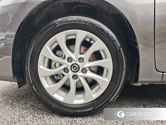 Nissan Xuan Yi id 4336400 из Китая 15