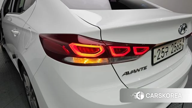Hyundai Avante AD id 4508732 из Кореи 15