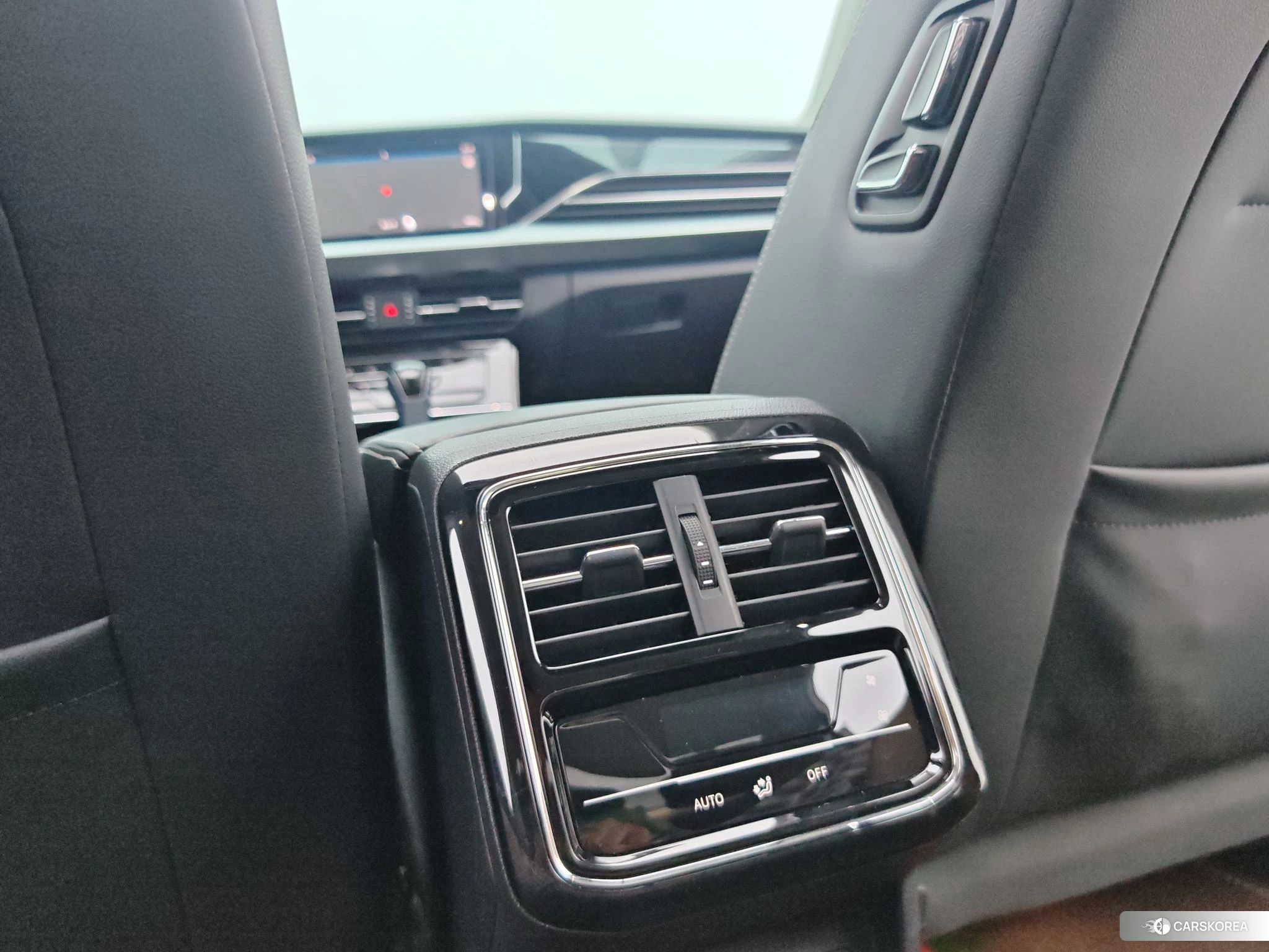 Volkswagen Passat id 4468109 из Китая 15