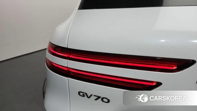 Genesis GV70 id 4489976 из Кореи 15
