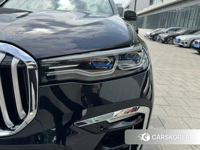 BMW X7 id 4217518 из Китая 15