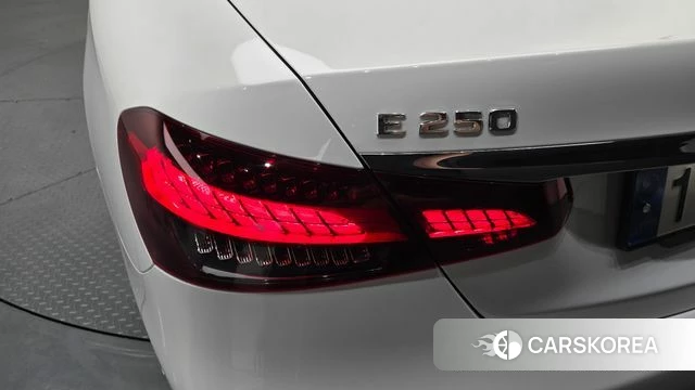 Mercedes-Benz E-Class W213 id 4223509 из Кореи 15