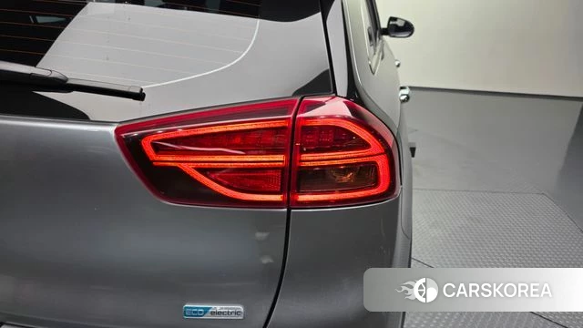 Kia Niro EV id 4489639 из Кореи 15