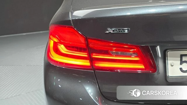 BMW 5 Series (G30) id 4856126 из Кореи 15