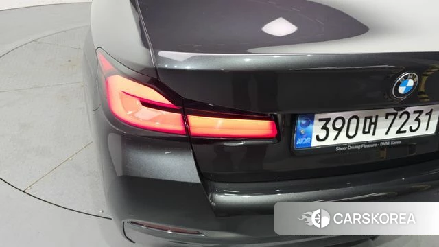 BMW 5 Series (G30) id 4315932 из Кореи 15