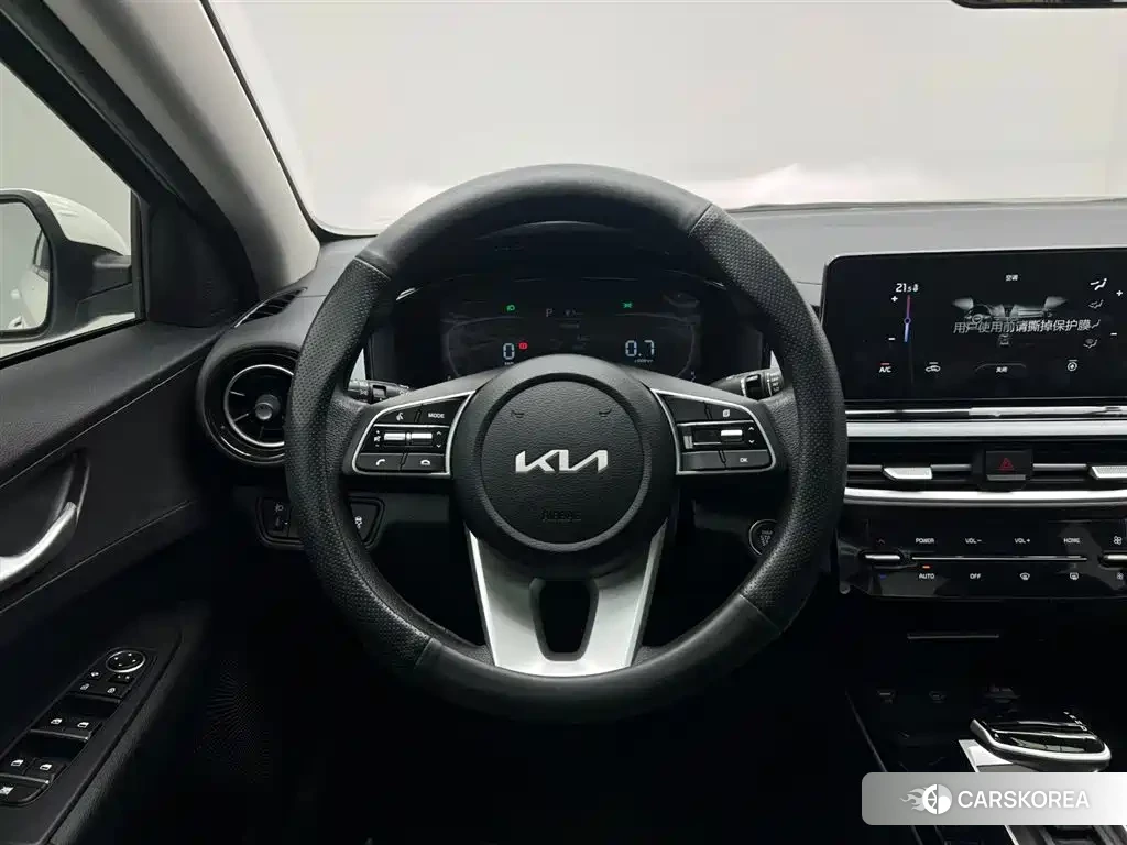 Kia K3 id 4538686 из Китая 15