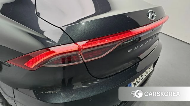Hyundai The New Grandeur IG id 4309697 из Кореи 15