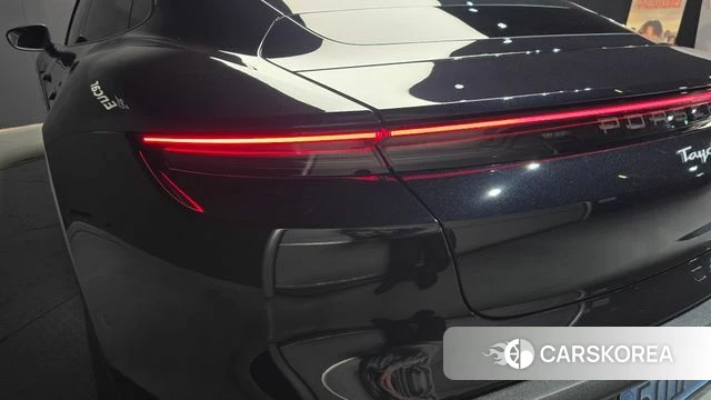 Porsche Taycan id 4308180 из Кореи 15