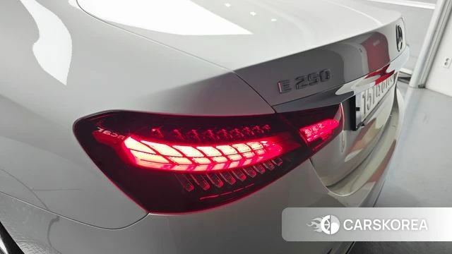 Mercedes-Benz E-Class W213 id 4231955 из Кореи 15