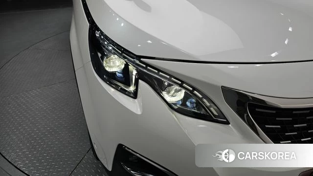 Peugeot 5008 second generation id 4667641 из Кореи 15