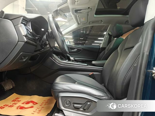 Audi Q8 id 4259463 из Китая 15