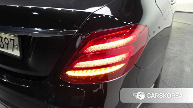 Mercedes-Benz E-Class W213 id 4446949 из Кореи 15