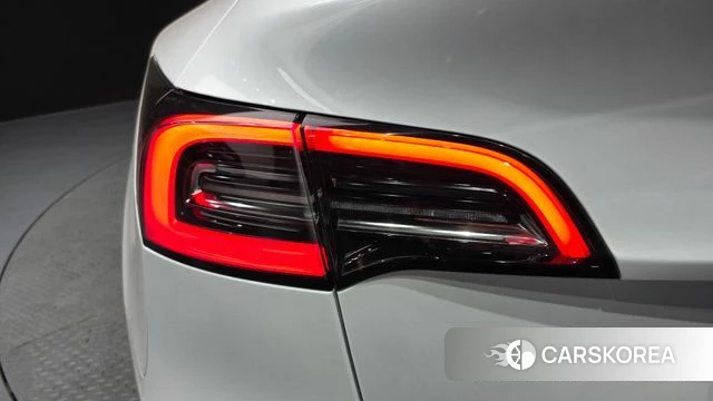 Tesla Model Y id 4442553 из Кореи 15