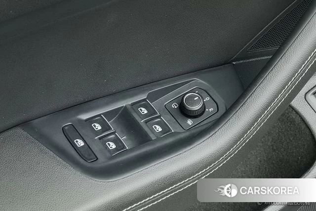 Volkswagen Magotan PHEV id 4210338 из Китая 15