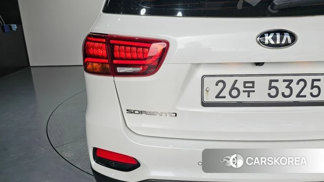 Kia The New Sorento id 4626057 из Кореи 15
