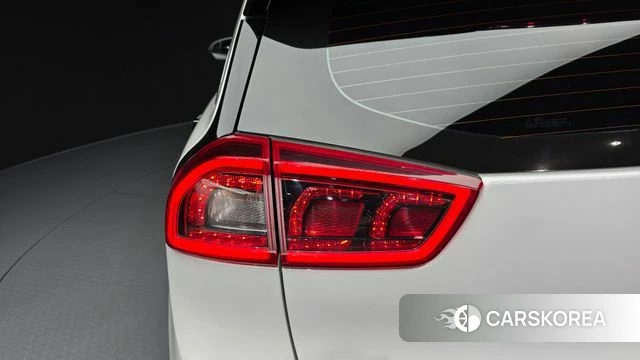 Kia Niro id 4760230 из Кореи 15