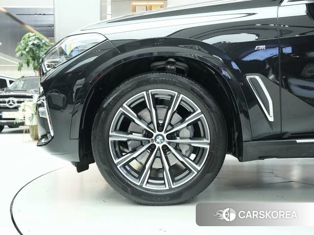 BMW X5 id 4392107 из Китая 15