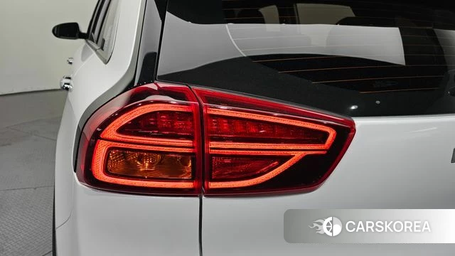 Kia Niro EV id 4293634 из Кореи 15