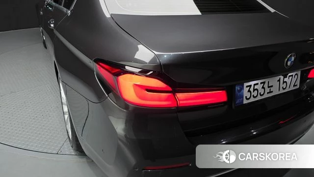 BMW 5 Series (G30) id 4303444 из Кореи 15