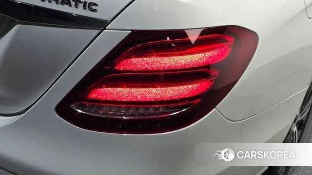 Mercedes-Benz E-Class W213 id 4907148 из Кореи 15