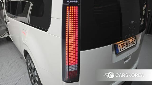 Hyundai Staria id 4185655 из Кореи 15